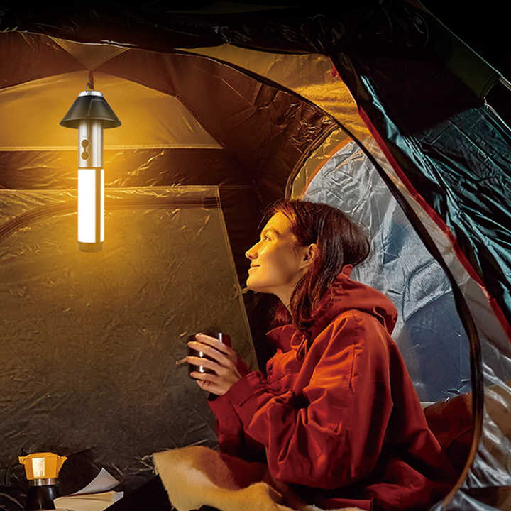 Telescopic Camping Lantern ā Adjustable Height LED USB-C Rechargeable